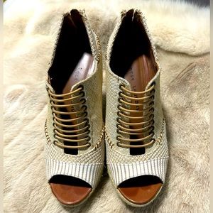 Wedge Heels by Chinese Laundry